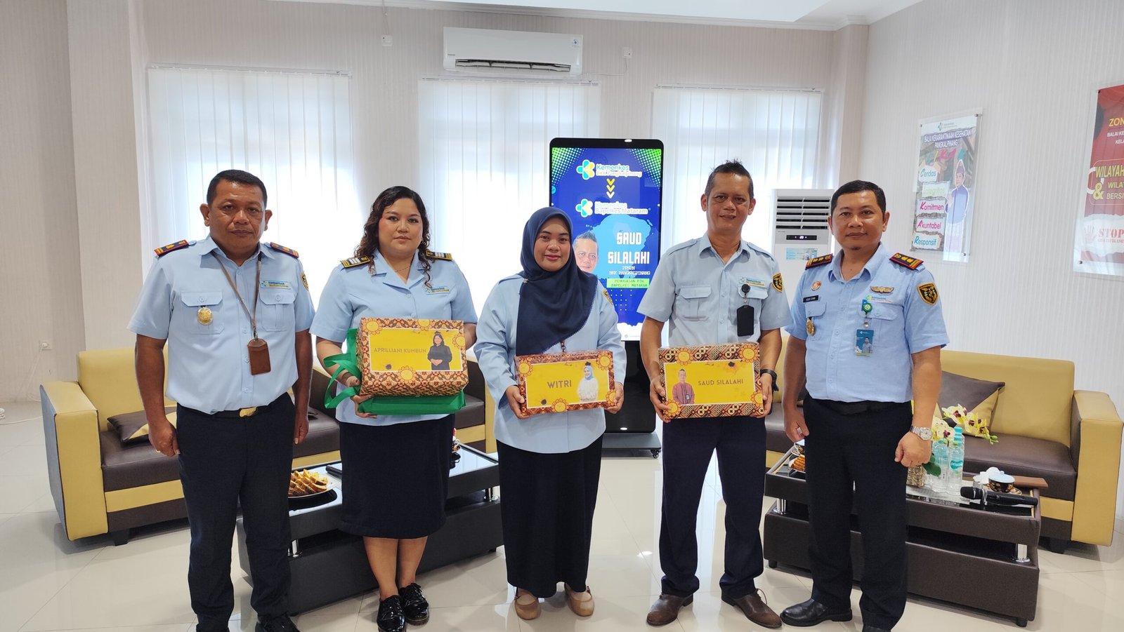 Pelepasan Pindah Tugas